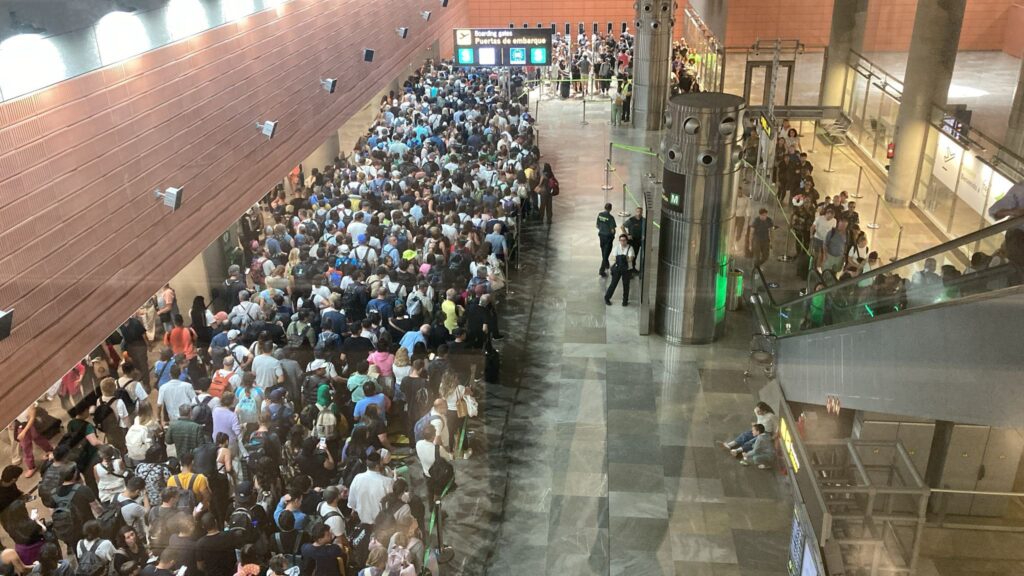 AEROPUERTO-MADRID-BARAJAS-X--1024x576