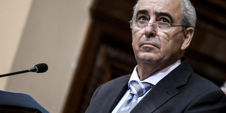 ALFREDO-FRATTI-MINISTRO-YAMANDU-ORSI-URUGUAY-EXPORTACION-DE-GANADO-EN-PIE-X-750x375