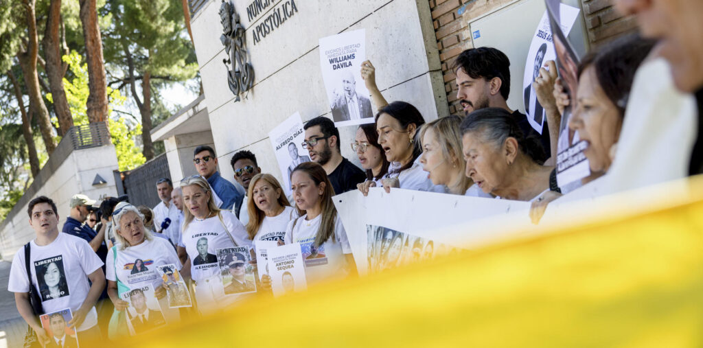 PRESOS-POLITICOS-VENEZOLANOS-EFE--e1752853391807-1024x507