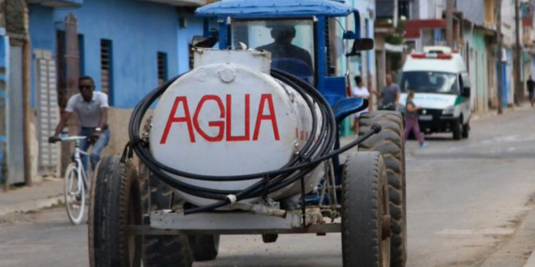 AGUA-POTABLE-EN-CUBA-PROTESTAS-X-1