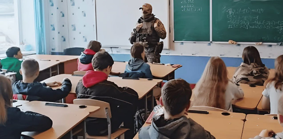 militares-en-escuelas-rusas