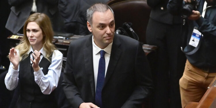 Manuel Adorni ante el Congreso: “No cometí ningún delito y voy a probarlo”