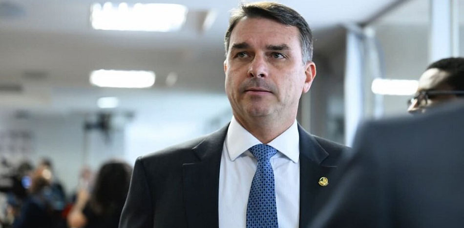 Flavio-Bolsonaro-X