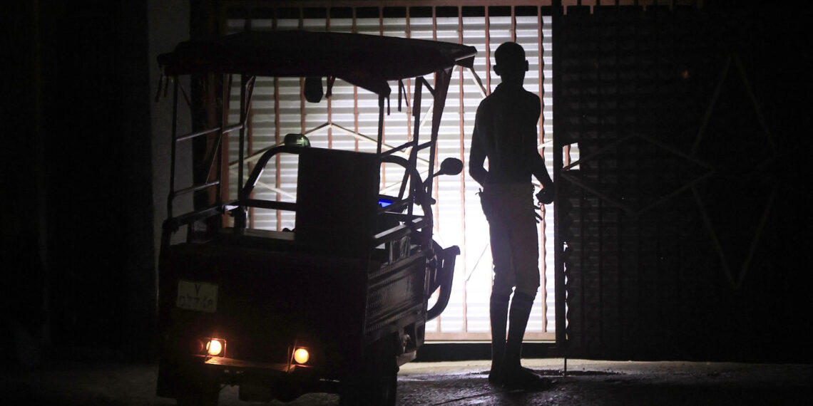 NUEVO-APAGON-EN-CUBA-EFE-1140x570
