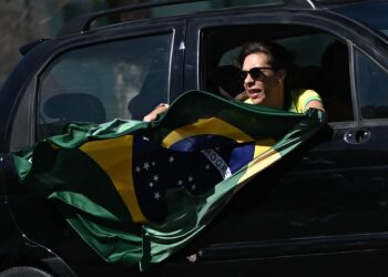 As três perguntas que o tarifaço de Trump deixa no meio das eleições no Brasil