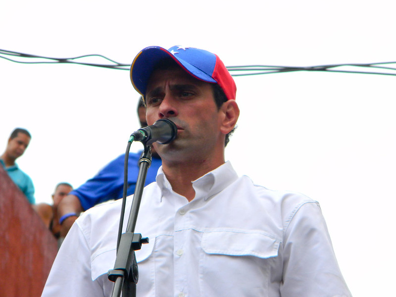 Capriles vuelve a interceder por Maduro para lograr que se eliminen las sanciones de EE.UU.