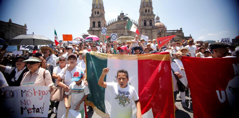 México 2022: Socialismo blando de AMLO frena avances en la democracia