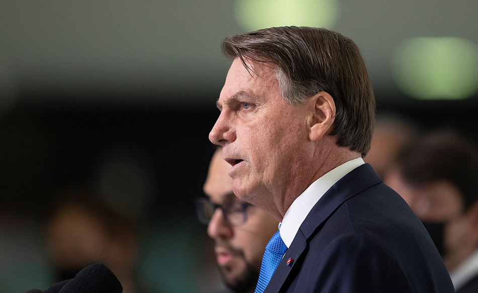 Fiscalía brasileña pretende inhabilitar a Bolsonaro