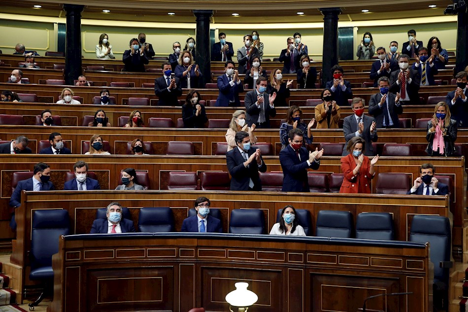 PP quiebra la moción de censura contra Pedro Sánchez y le da un respiro