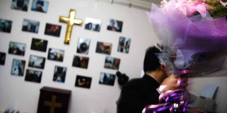 Cristianos en China han creado iglesias clandestinas en casas para practicar su fe. (Flickr)