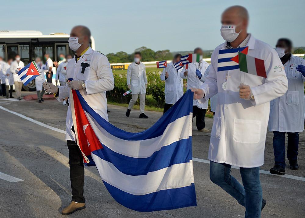salud en cuba, médicos cubanos, misión en el extranjero, trata de personas