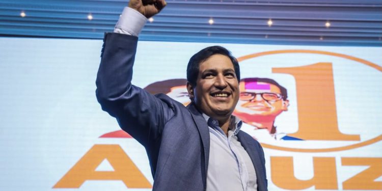 Andrés Aruaz es la figura sobre la que la izquierda reposa las esperanzas de continuar el legado socialista de Hugo Chávez (Twitter)