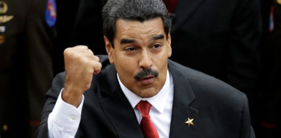 Sin cumbre pero con petróleo: los negocios de Biden y Maduro