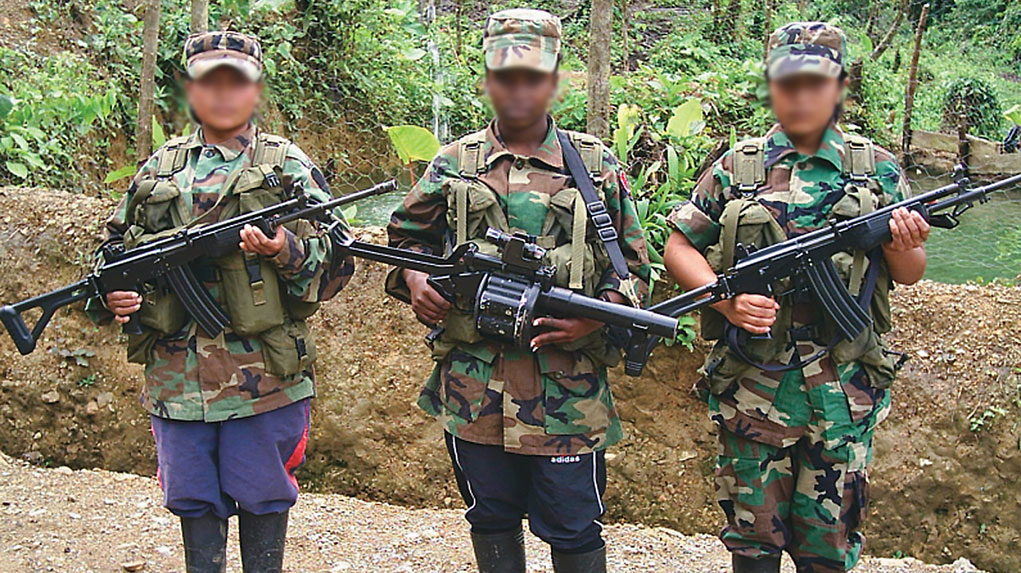 FARC reclutamiento menores, Escuelas reclutamiento Farc