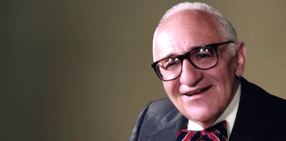 Rothbard sobre el jingoísmo bélico progresista de hoy