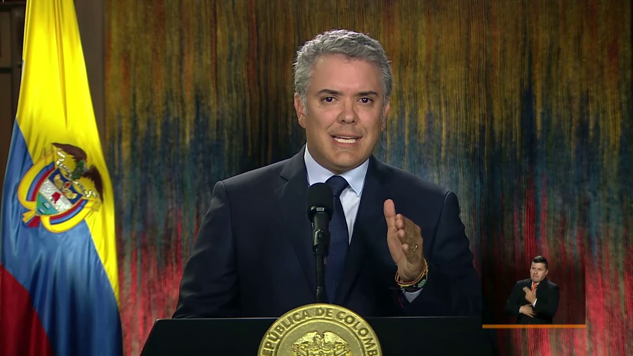 Duque: tres años turbulentos bajo el dilema de no ser títere de Uribe ni traidor como Santos