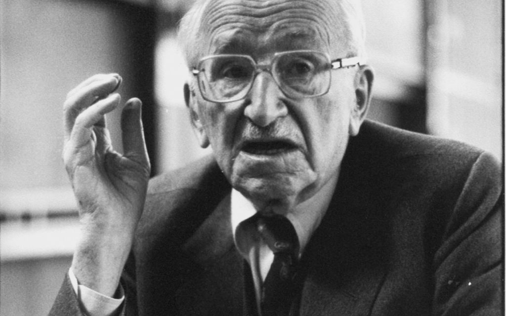 Evaluando los argumentos de Friedrich Hayek en el debate del cálculo económico