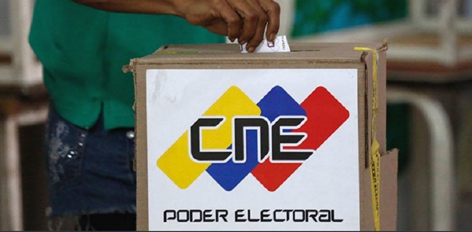 Encrucijada en elecciones regionales de Venezuela: abultada victoria opositora y (o) fraude abierto
