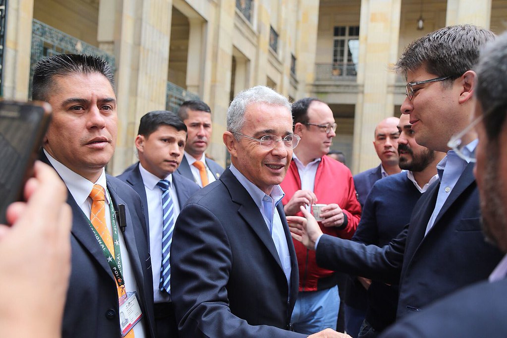 Demanda, Uribe, Senador, Colombia